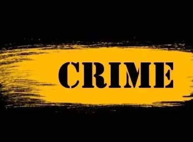 हवेत शस्त्रे फिरवून आम्हीच इथले भाई म्हणत घातला राडा