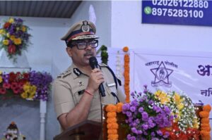 गावगुंडांचा मुलाहिजा ठेउ नका- पोलीस आयुक्त अमितेश कुमार