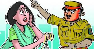  पोलिस असल्याचे भासवून जेष्ठ महिलेला लुटले