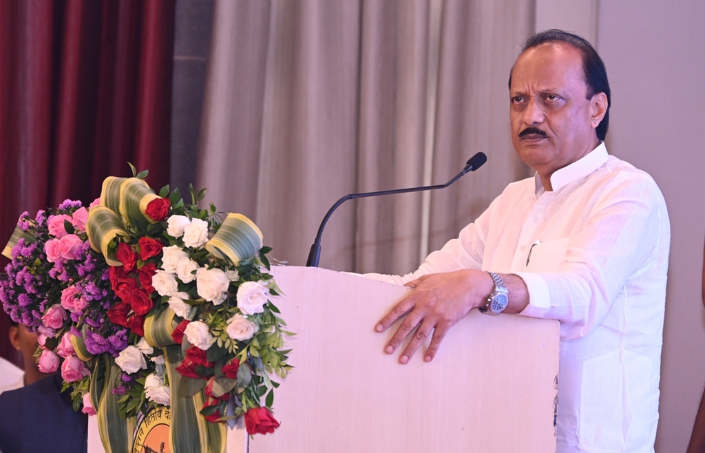 उद्योगांनी सामाजिक भावनेतून समाजाच्या कल्याणासाठी मदत करावी- उपमुख्यमंत्री तथा पालकमंत्री अजित पवार