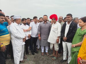 ग्रामविकास मंत्री जयकुमार गोरे यांनी केली पुरंदर तालुक्यातील पालखीतळांची पाहणी