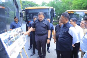 स्मार्ट ई-बस लवकरच एसटीच्या ताफ्यात दाखल होतील- परिवहन मंत्री प्रताप सरनाईक