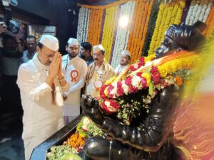 जगद्गुरु श्री संत तुकाराम महाराज संस्थान मंदिरात उपमुख्यमंत्री अजित पवार यांनी घेतले दर्शन
