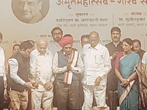 डॉ. सबनीस यांनी नव्या पिढीला घडविण्याचे काम केले - शरद पवार