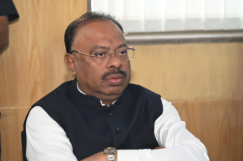 मुद्रांक शुल्क अभय योजनेस मुदतवाढीबाबत प्रस्ताव सादर करा - महसूलमंत्री चंद्रशेखर बावनकुळे