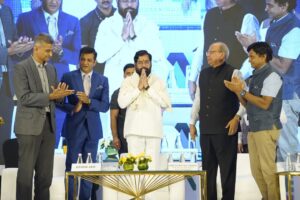 क्रेडाईकडून पारदर्शक व पथदर्शी काम व्हावे - उपमुख्यमंत्री एकनाथ शिंदे