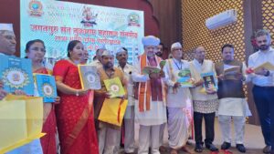 संतपीठात शिक्षण घेणारे विद्यार्थी भागवत धर्म जगभरात पोहोचवतील-मुख्यमंत्री देवेंद्र फडणवीस