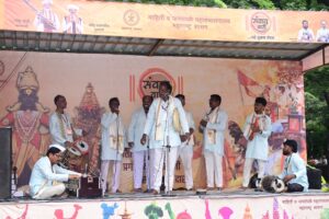 संत तुकाराम महाराज पालखी सोहळ्यात 'संवाद वारी' प्रदर्शन