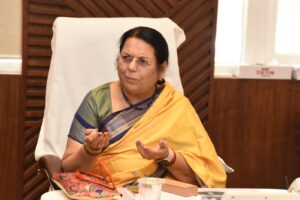 बॉम्बे रूग्णालयातील महिला कर्मचाऱ्यांवरील अत्याचार प्रकरणी कडक कारवाईसाठी डॉ. नीलम गोऱ्हे यांची आग्रही भूमिका
