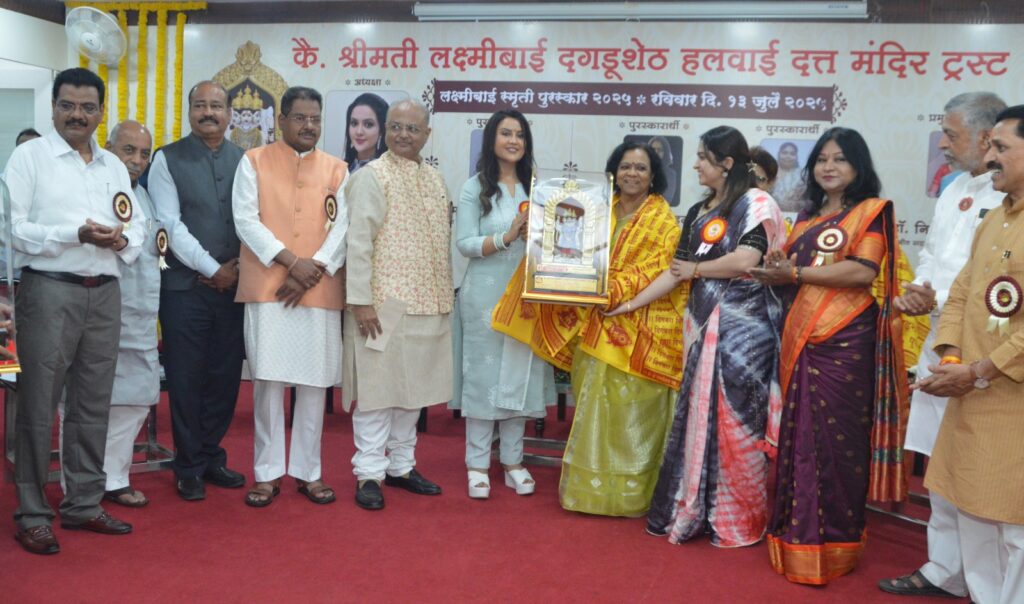 पुण्यात अध्यात्मिक परंपरा, राष्ट्रीय जागृतीसह सामाजिक सुधारणांचा मेळ-अमृता फडणवीस