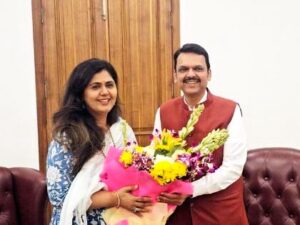 पशुसंवर्धन व्यवसायास कृषीसमकक्ष दर्जा देणारे महाराष्ट्र पहिले राज्य- मंत्री पंकजा मुंडे