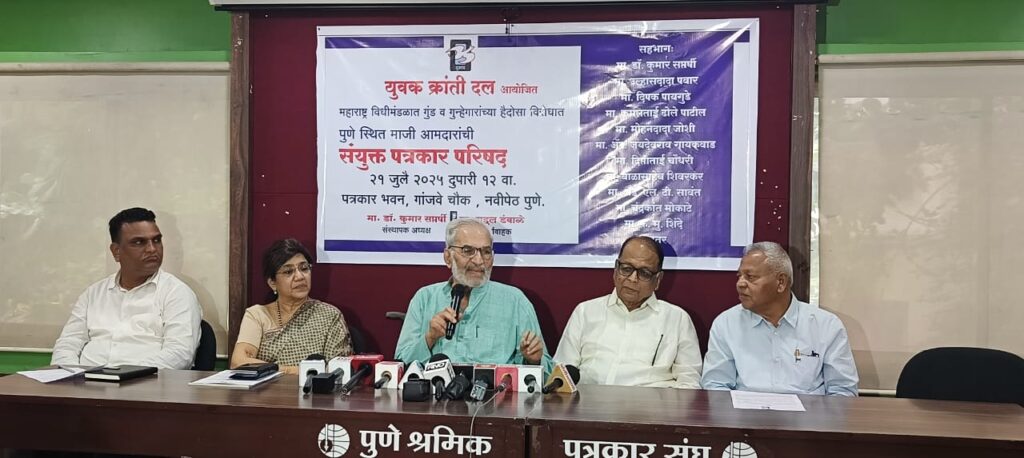 'त्या' मंदिरात पुन्हा प्रवेश करण्याची आमची इच्छाच मेली