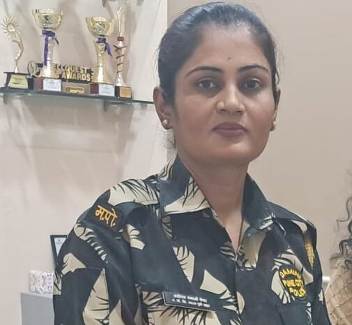She left the village out of anger at her parents; but her life was saved by the Pune police