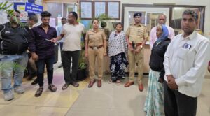 आई-बाबांवरील रागाने तिने गाव सोडले; पण पुणे पोलिसांमुळे आयुष्य वाचले