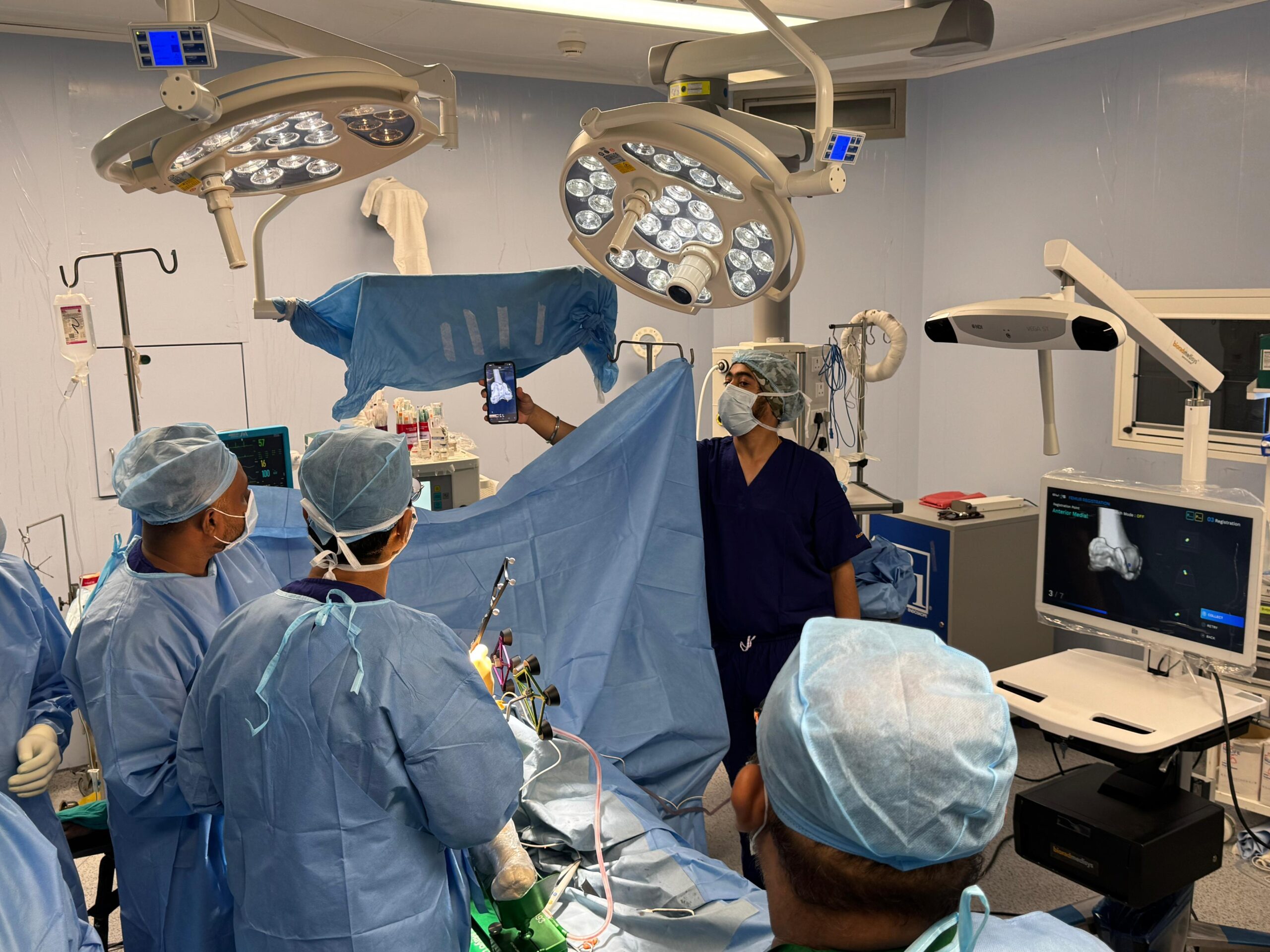 पुण्यश्लोक अहिल्याबाई होळकर शासकीय रुग्णालयात पहिली अत्याधुनिक कृत्रिम सांधरोपण शस्त्रक्रिया यशस्वी