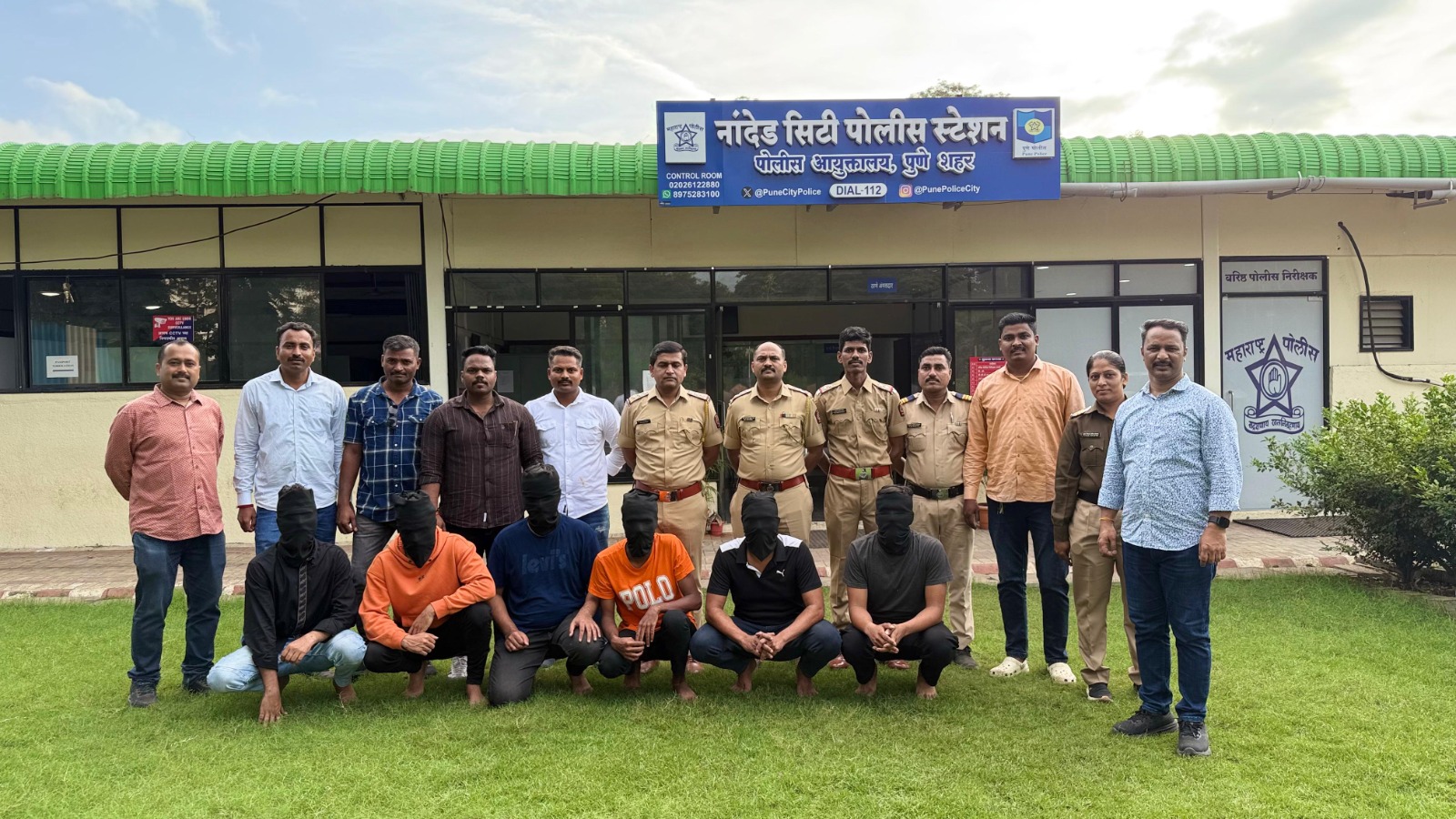 दुचाकीचा धक्का लागल्याने पिस्तुलातून गोळीबार, ६ जण अटकेत