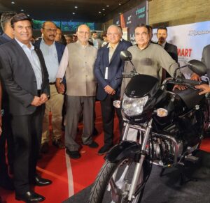 वाहननिर्मिती क्षेत्रात देश जागतिक स्तरावर अग्रस्थान मिळवेल- केंद्रीय रस्ते, वाहतूक आणि महामार्ग मंत्री नितीन गडकरी