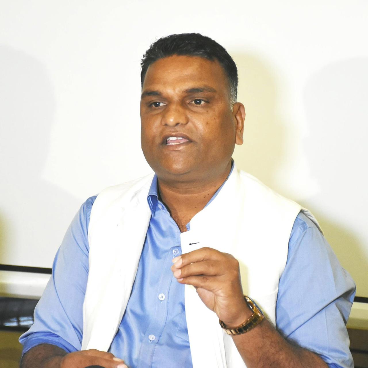 सोयीच्या प्रभाग रचनेस विरोध- राहुल डंबाळे