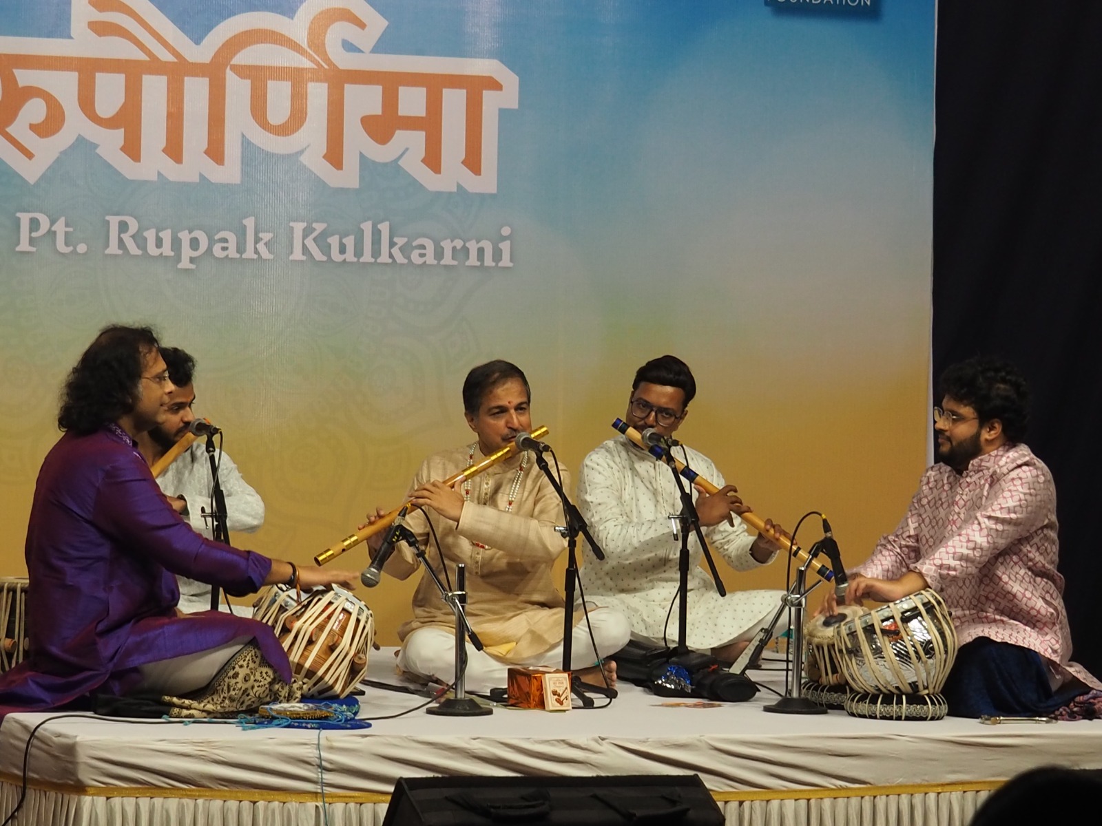 पुण्यात रूपरंगी जुगलबंदीत रसिक मंत्रमुग्ध
