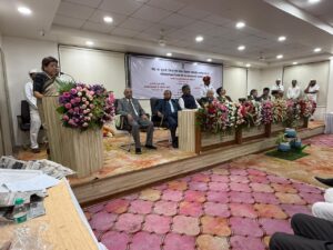 नागरिकांचा न्यायदानावरील विश्वास दृढ करण्याची न्यायाधीश व वकिलांची महत्त्वपूर्ण जबाबदारी