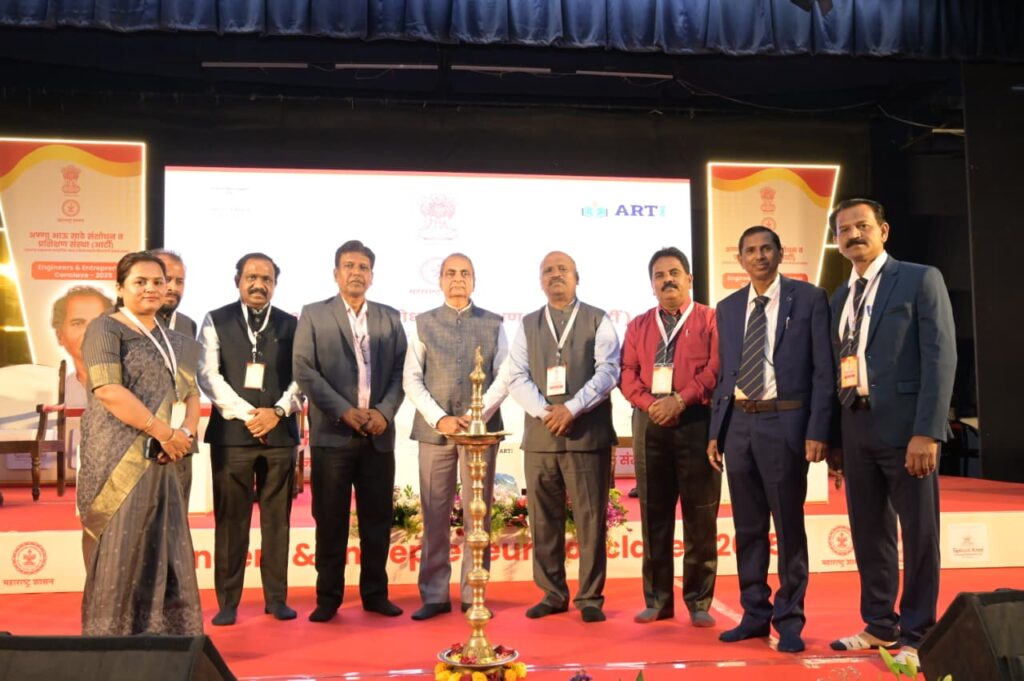 उद्योजक घडवणं ही प्रेरणा देण्याची प्रक्रिया आहे– बार्टीचे महासंचालक सुनील वारे