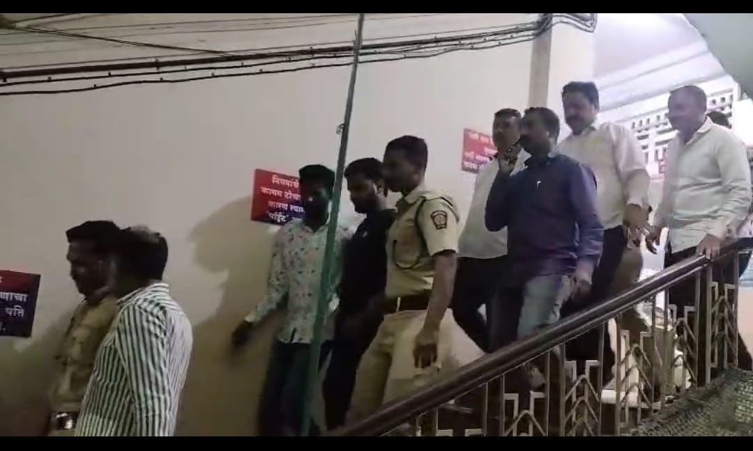 पुण्यात नवरात्रोत्सवात सराइतांवर कारवाई