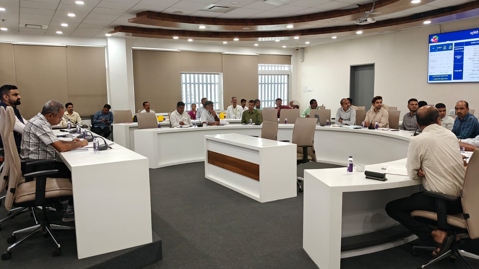 क्लस्टर पद्धतीने लागवड करावयांच्या पिकांच्या लागवडीला गती द्यावी