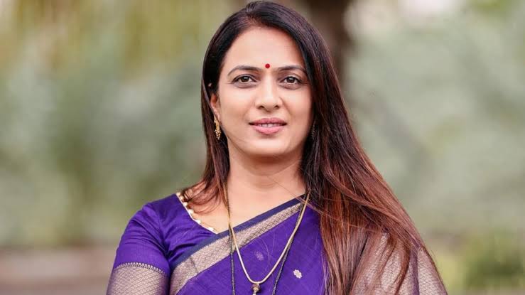 पुणे पोलिसांनी नोंदवला रोहिणी खडसे यांचा जबाब