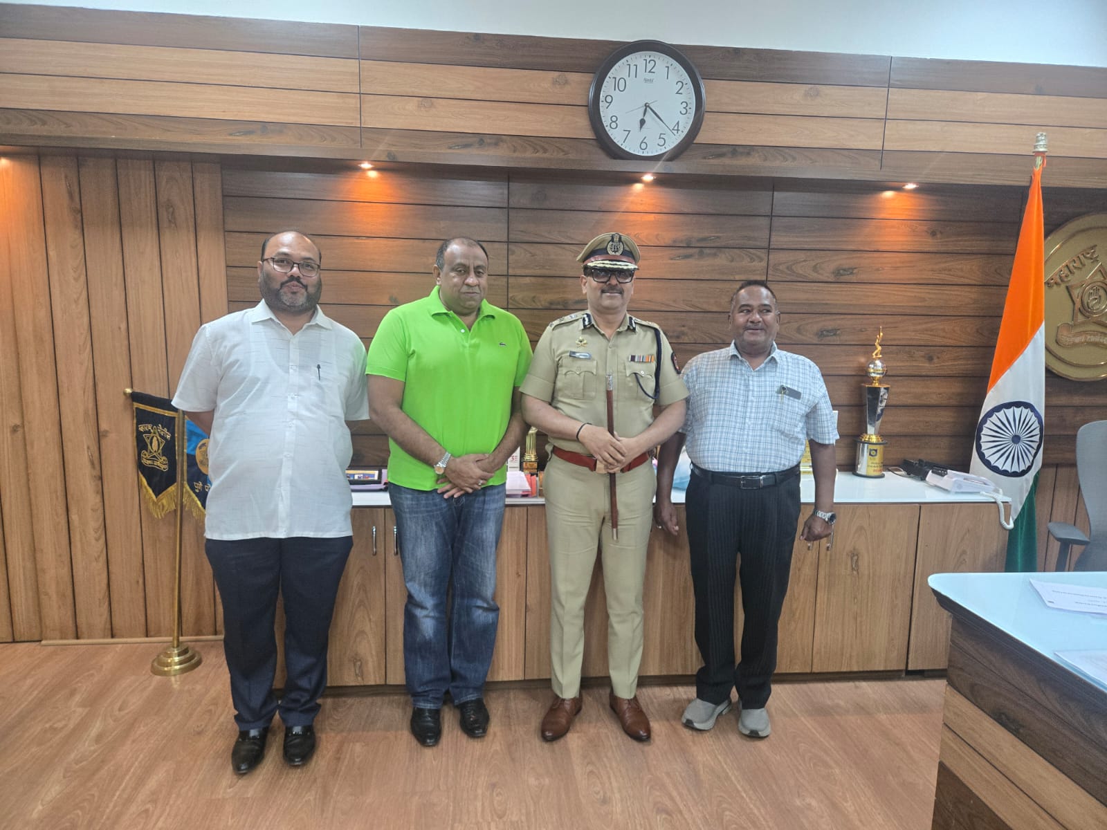 पुणे पेट्रोल डीलर्स असोसिएशनची पोलीस आयुक्त अमितेश कुमार यांच्याशी महत्त्वपूर्ण बैठक