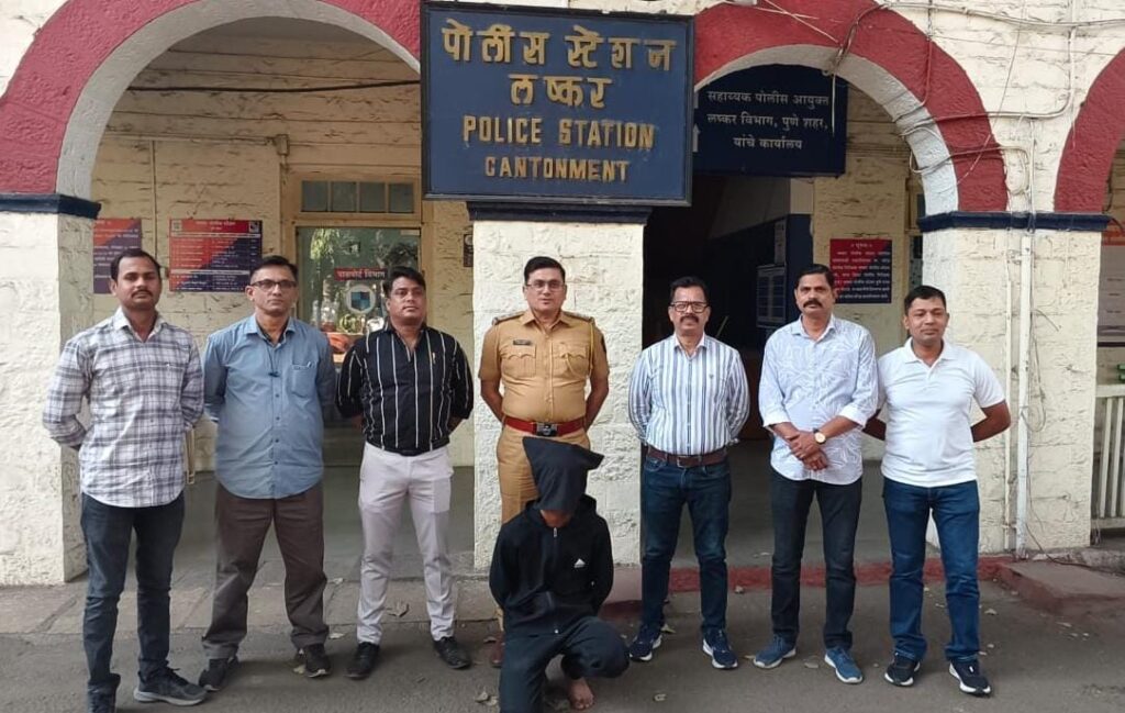 एम. जी. रस्त्यावर दुकाने फोडणारे चोरटे गजाआड