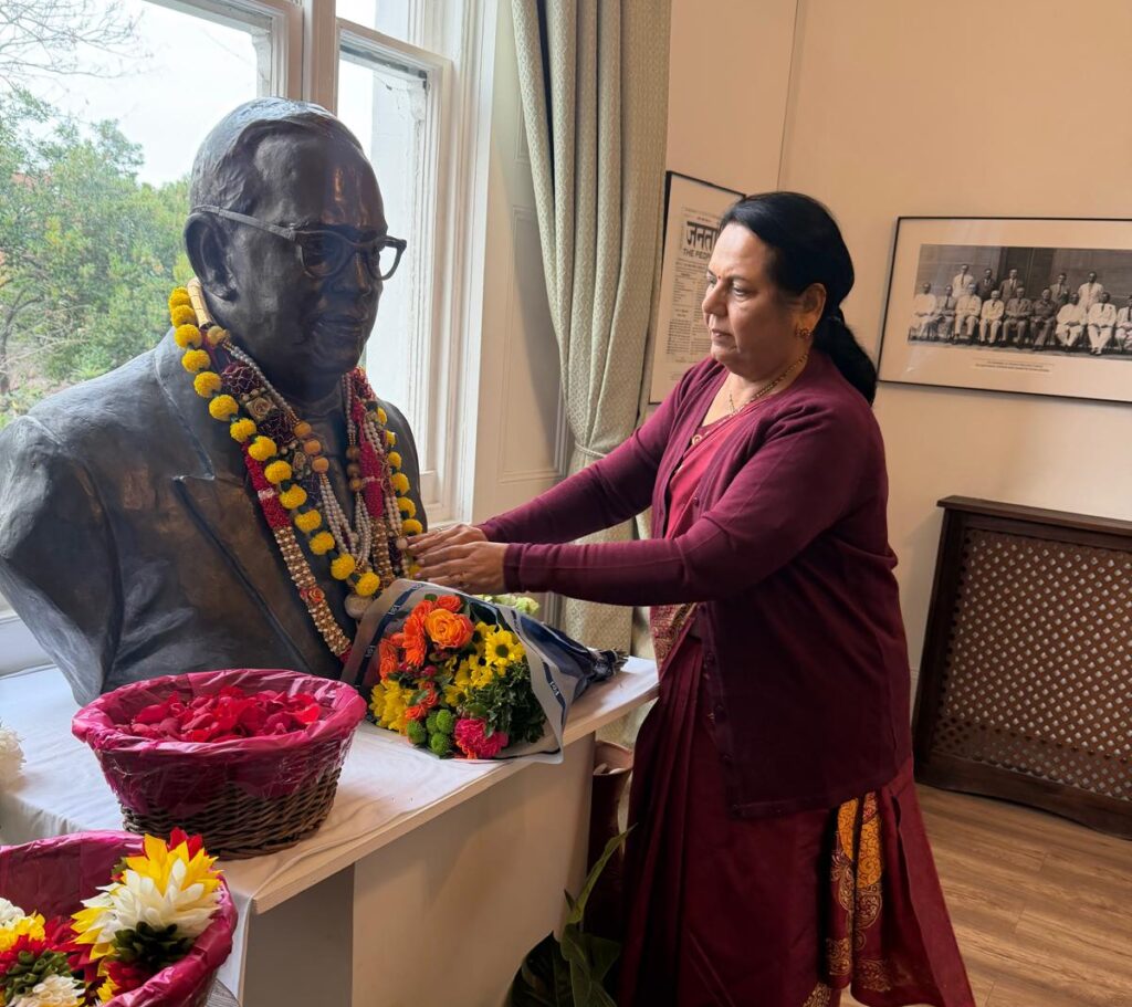 विधानपरिषद उपसभापती डॉ. नीलम गोऱ्हे यांची लंडनमधील भारतरत्न डॉ. बाबासाहेब आंबेडकर स्मारकाला भेट