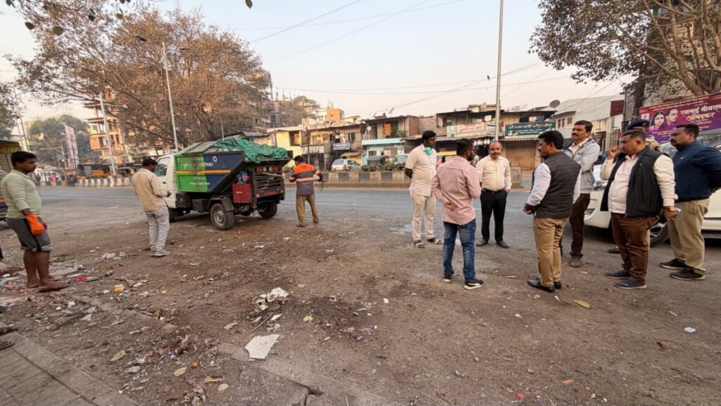 तर स्वच्छतागृह सफाईसाठी स्वतः घेणार झाडू हाती
