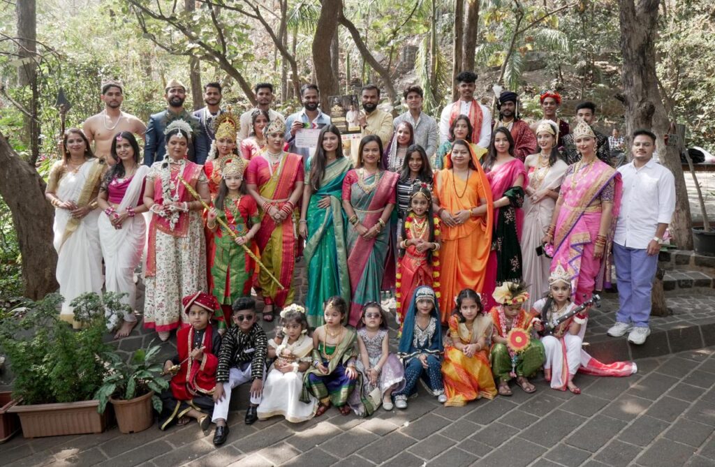 भारतीय संस्कृती जगभर प्रसिद्ध करण्यासाठी' फॅशन वर्ल्ड टुर''चा पुण्यातून शुभारंभ