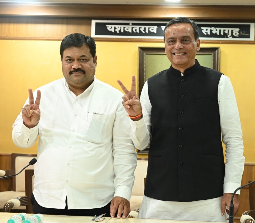 पुणे जिल्हा परिषदेचे अध्यक्ष आणि उपाध्यक्ष पदाची बिनविरोध निवड-जिल्हाधिकारी जितेंद्र डुडी