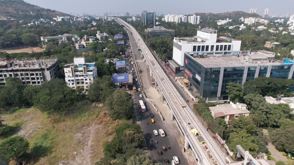 पुणे विद्यापीठ चौकातील एकात्मिक दुमजली उड्डाणपुलाचे रविवारी लोकार्पण