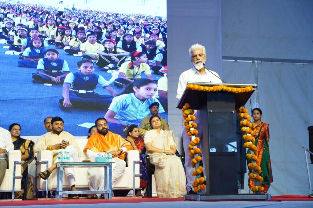 Gudi Padwa School Enrolment Campaign Maharashtra : गुढीपाडवा ‘पट वाढवा’ अभियानातून शाळा प्रवेशोत्सवाला चालना : शिक्षणमंत्री दादाजी भुसे