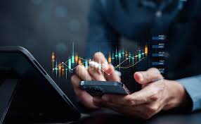 ऑनलाइन ट्रेडिंगच्या आमिषाने ६२ लाखांची फसवणूक