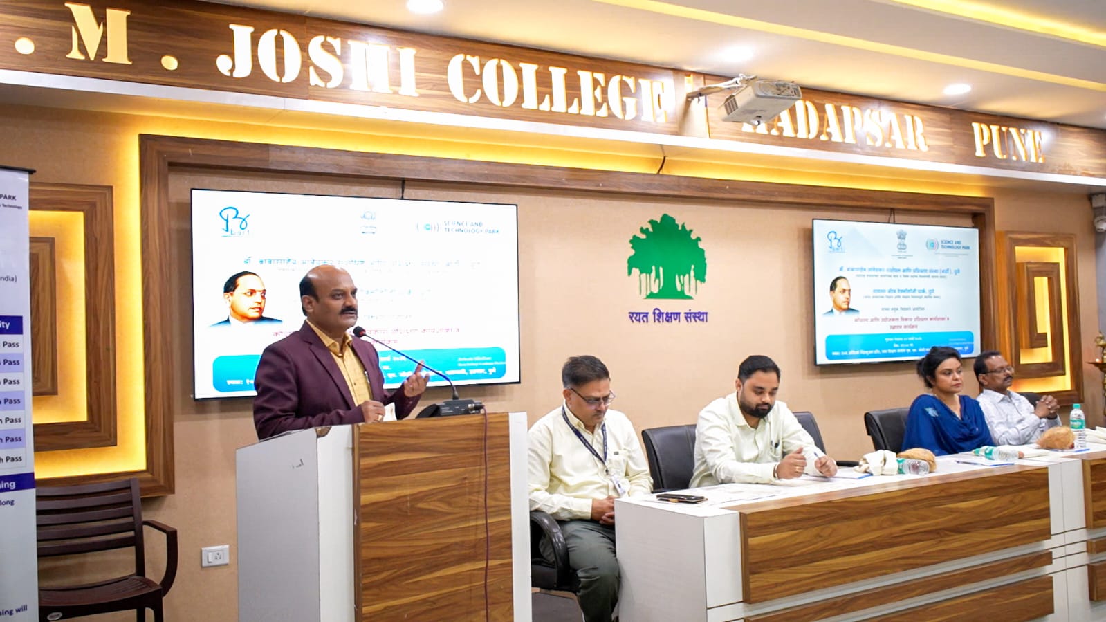 अनुसूचित जातींच्या युवक-युवतींसाठी सात अभ्यासक्रमांचे तीन महिन्यांचे मोफत प्रशिक्षण