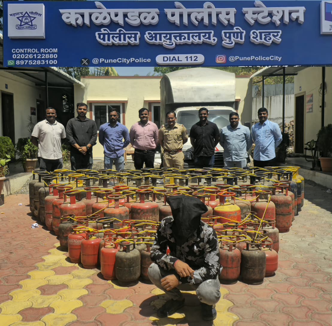 पुण्यात घरगुती गॅसचा काळा बाजार; दुकानावर छापा