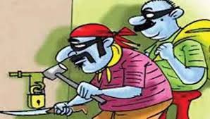 गंजपेठेत भरदिवसा घरफोडी, सव्वा लाखांचा ऐवज चोरीला