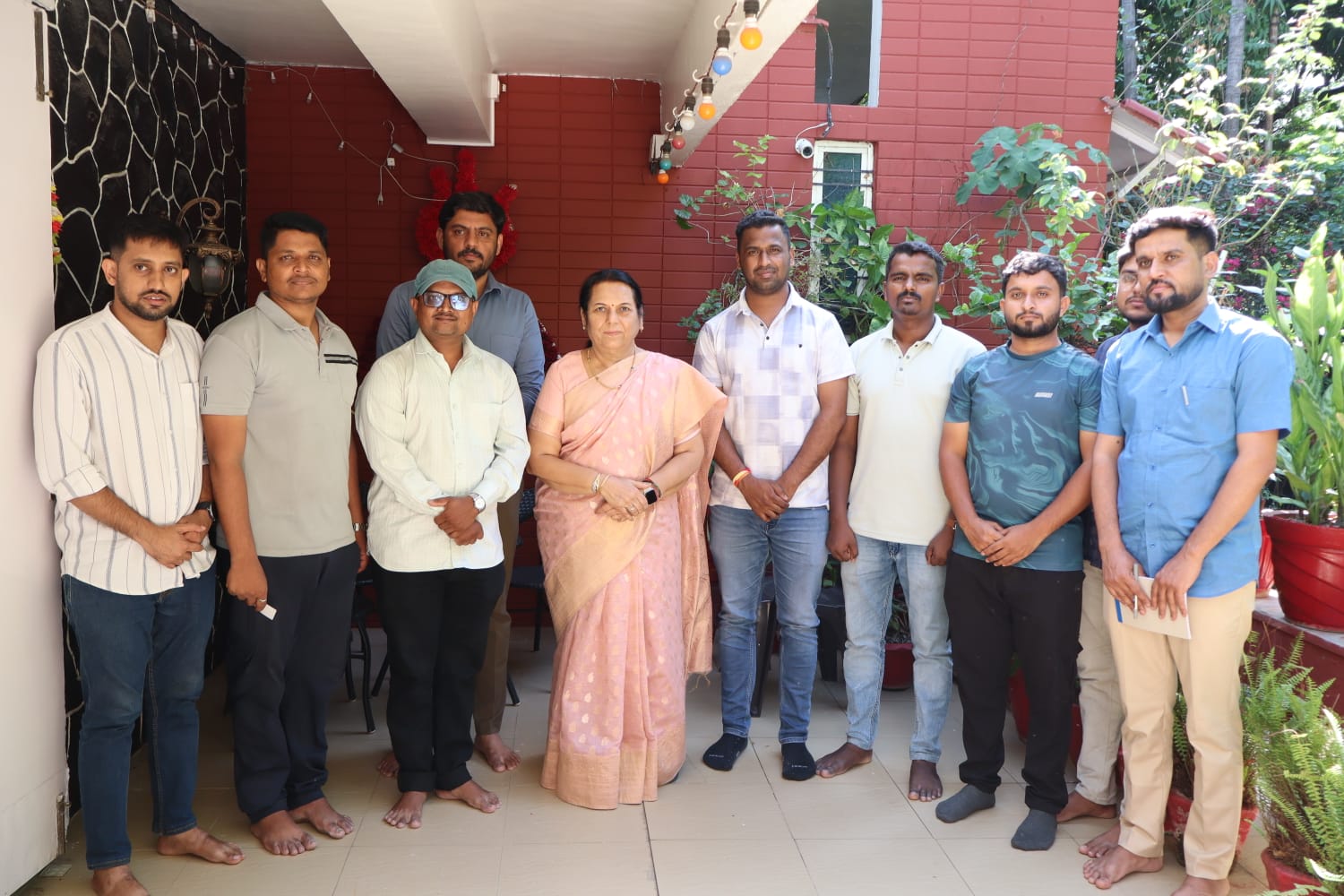 स्पर्धा परीक्षा विद्यार्थ्यांच्या प्रश्नांवर लवकरच सहाय्यता कक्ष : डॉ. नीलम गोऱ्हे