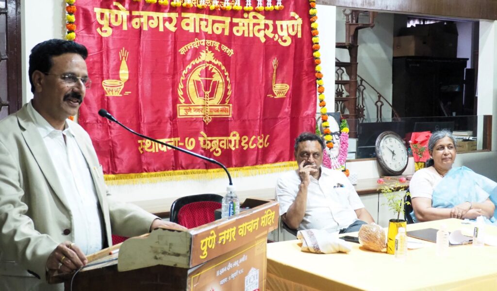 असहिष्णू वातावरणात विनोद फुलू शकत नाही- प्रा मिलिंद जोशी