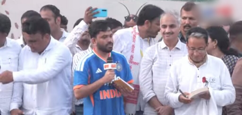 आम्ही जेलमध्येही जायला तयार, धमेंद्र प्रधान राजीनामा द्या - अभिजित दीपके