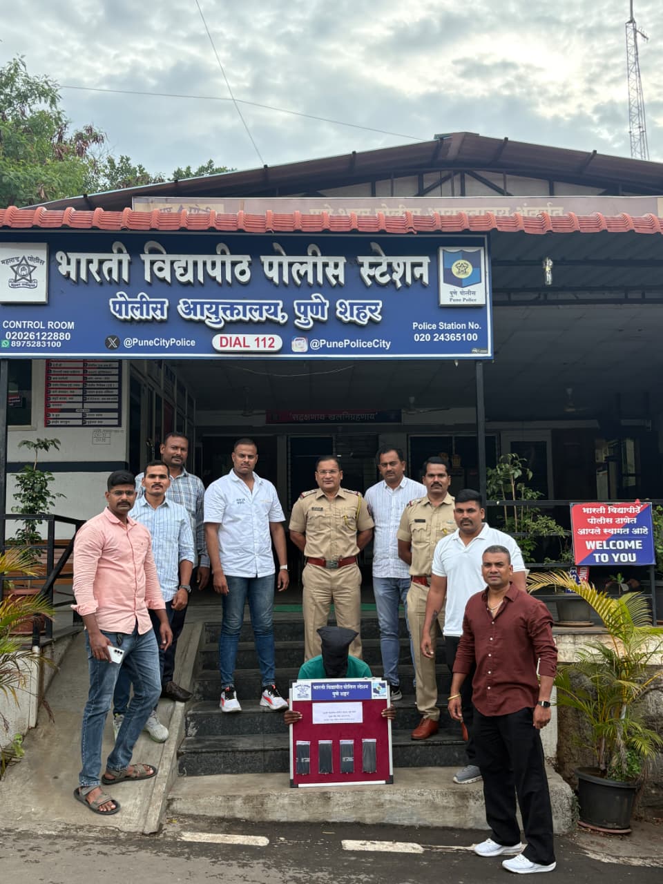 जबरी चोरी करणार्‍या सराईताला बेड्या, ४ मोबाइल जप्त