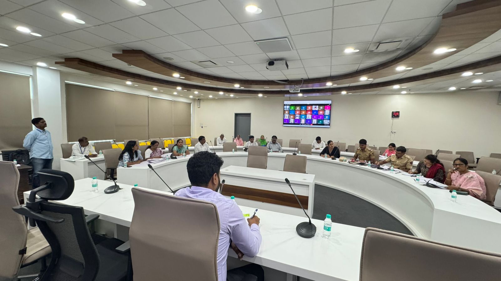 जिल्हा दक्षता व नियंत्रण समितीची बैठक संपन्न