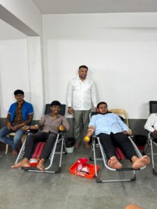शिवराज्याभिषेक दिनी सोमेश्वरवाडीत रक्तदानाचा विक्रम; १२०३ रक्तदात्यांचा उत्स्फूर्त सहभाग