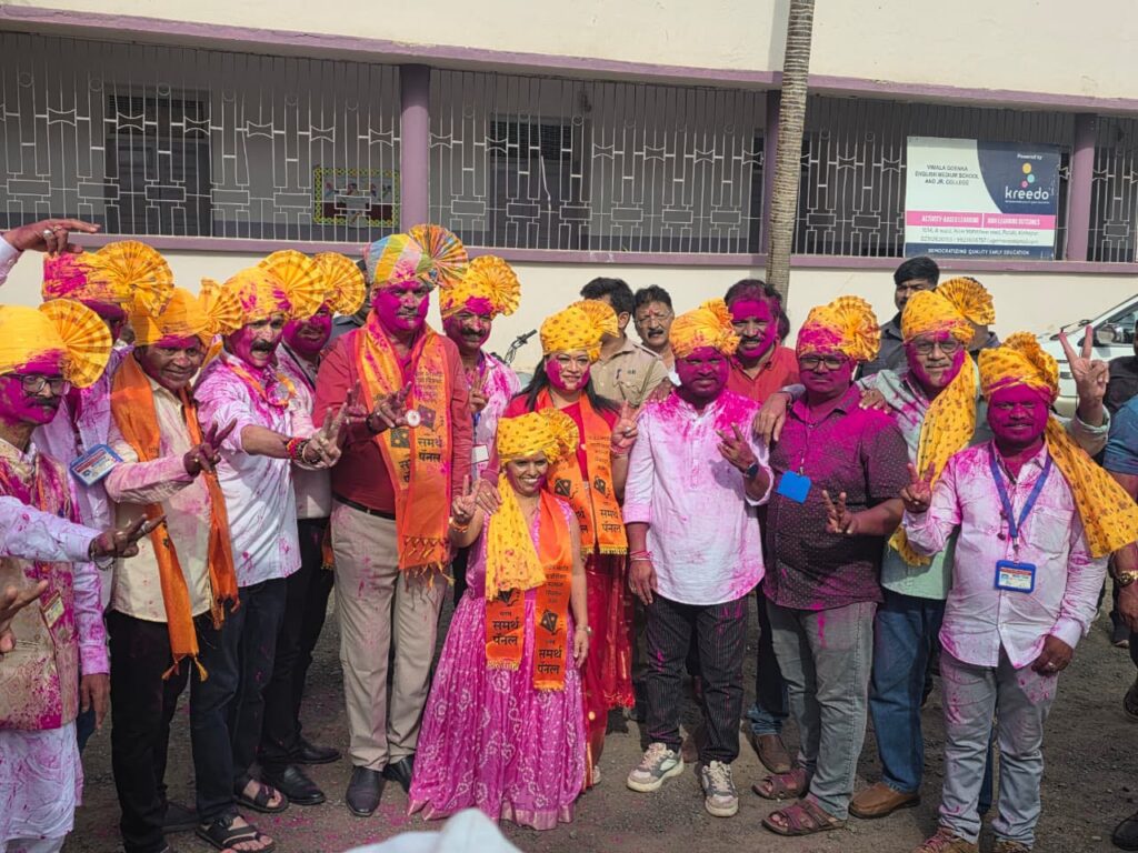 अखिल भारतीय मराठी चित्रपट महामंडळाच्या निवडणुकीत समर्थ पॅनेलचा दणदणीत विजय
