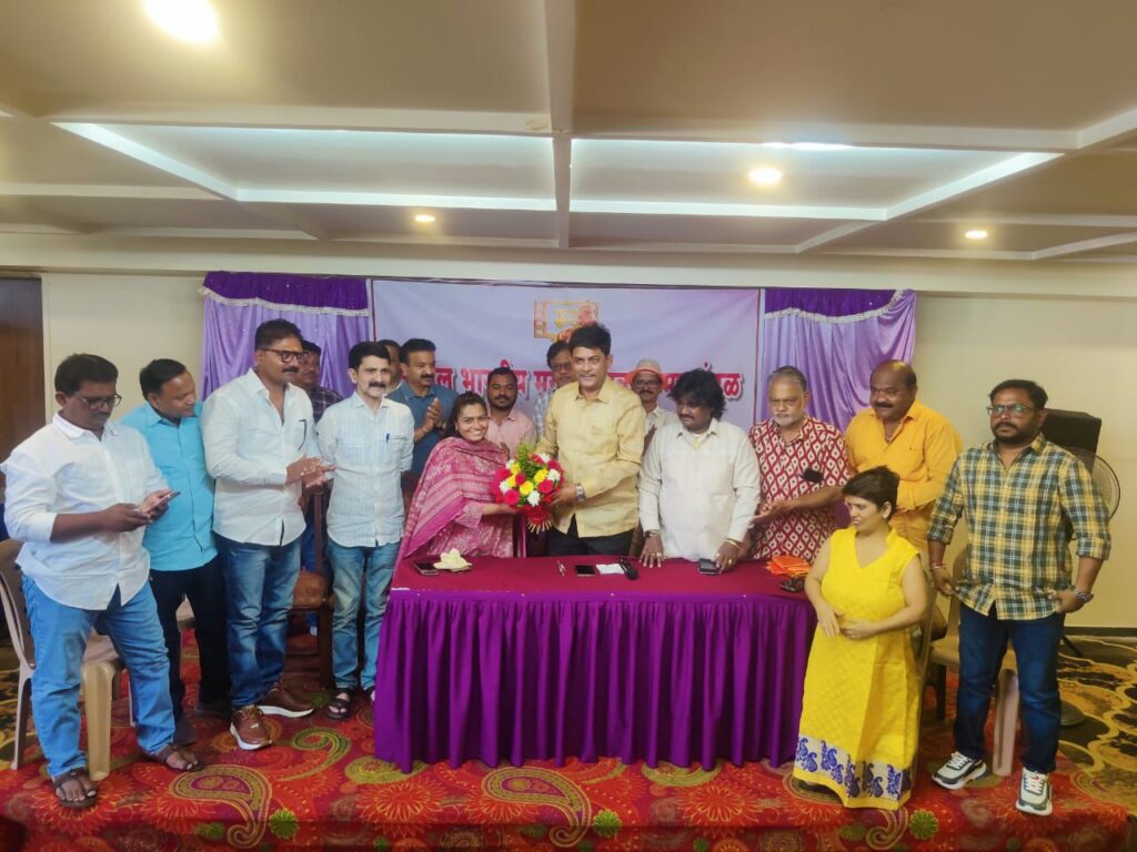 अखिल भारतीय मराठी चित्रपट महामंडळाच्या अध्यक्षपदी मेघराज राजेभोसले यांची सर्वानुमते निवड