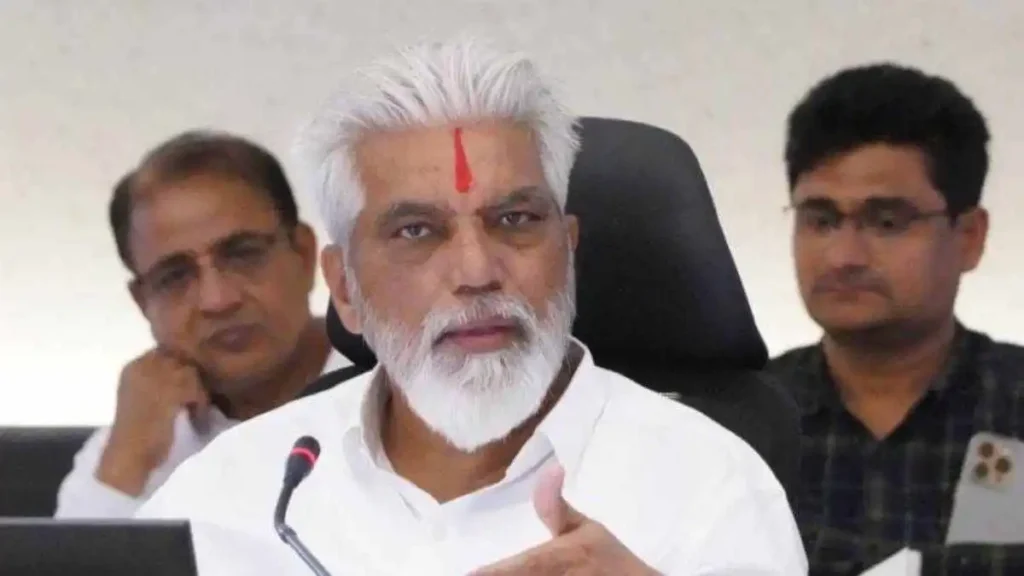 टीईटी पेपर फुटी प्रकरणाची शासनाकडून गंभीर दखल; दोषींवर कठोर कारवाई केली जाईल