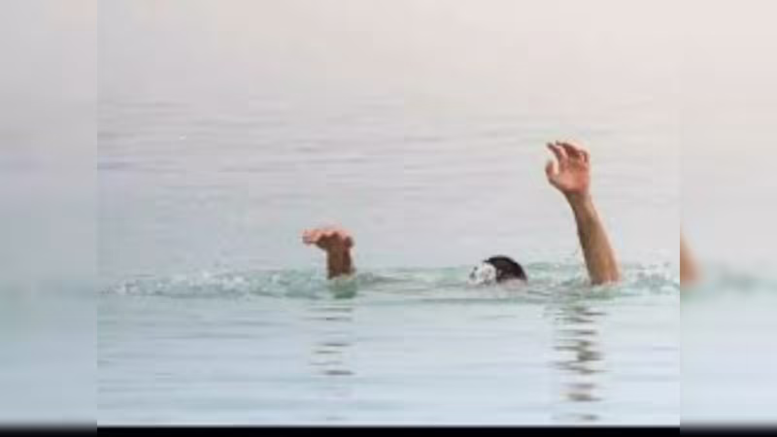 Ujjain youth drowned
